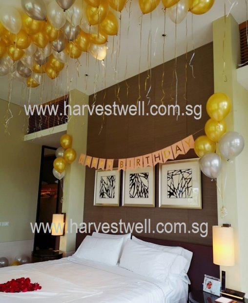 Balloon Everywhere Bedroom Decoration Package Singapore