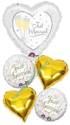 Just Married Champagne 32inch Heart Balloon Bouquet Singapore